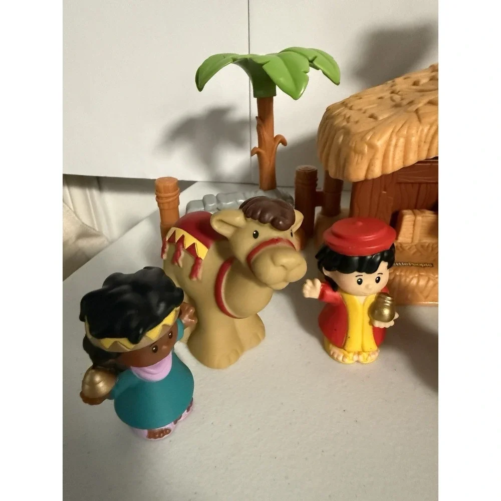 Fisher Price Little People Deluxe Christmas Story Nativity Set-Lights Work!